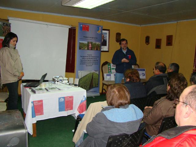 EN LA CIUDAD MÁS AUSTRAL DEL MUNDO CIERRAN PROGRAMA DE EQUIPAMIENTO BASICO E IMPLEMENTACION DE BUENAS PRÁCTICAS AGRICOLAS