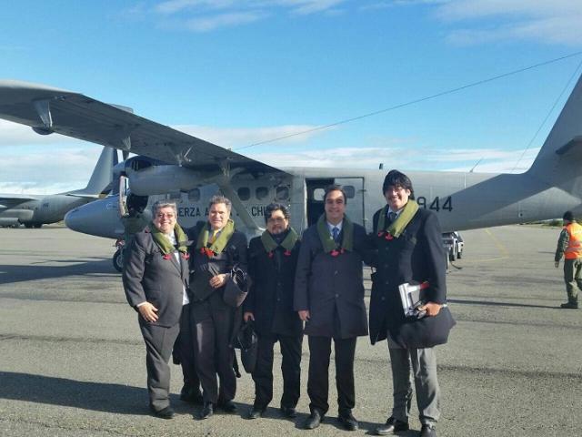 PRESENTARÁN A LA PRESIDENTA FACTIBILIDAD DE EXTENDER FIBRA ÓPTICA HASTA PUERTO WILLIAMS
