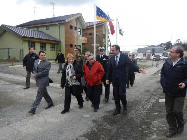 PRESIDENTA MICHELLE BACHELET DESTACA CAMBIOS EN PUERTO WILLIAMS