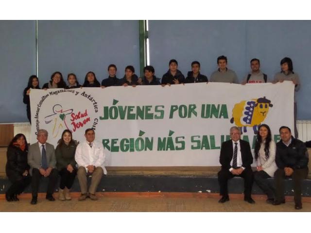 JÓVENES E INSTITUCIONES PÚBLICAS DE PUERTO WILLIAMS CONFORMAN EL COMITÉ COMUNAL DE SALUD JOVEN