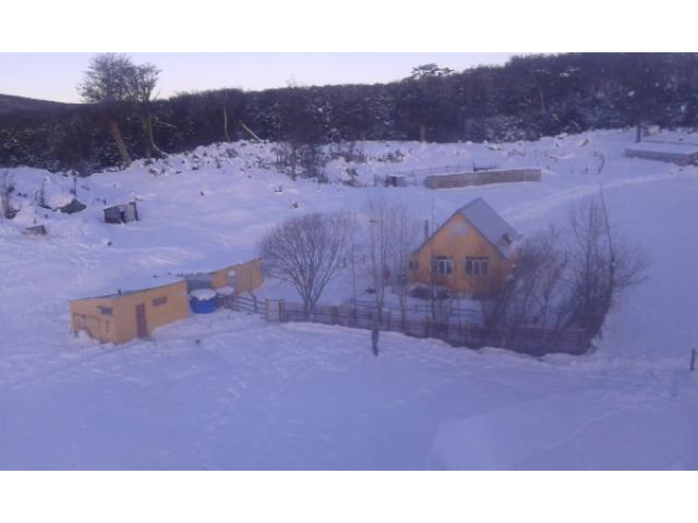 LLEVAN ATENCIÓN MÉDICA A POBLADORES AISLADOS TRAS INTENSAS NEVADAS EN ISLA NAVARINO