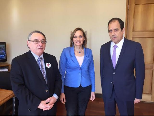 GESTIONES DE SENADORA GOIC Y DIPUTADO MORANO PERMITIRÁ DAR SOLUCIÓN A FAENAMIENTO EN PUERTO WILLIAMS