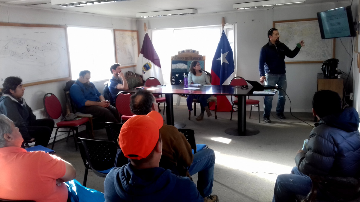 CONAF Y PRODESAL REALIZAN EXITOSA ACTIVIDAD CONJUNTA