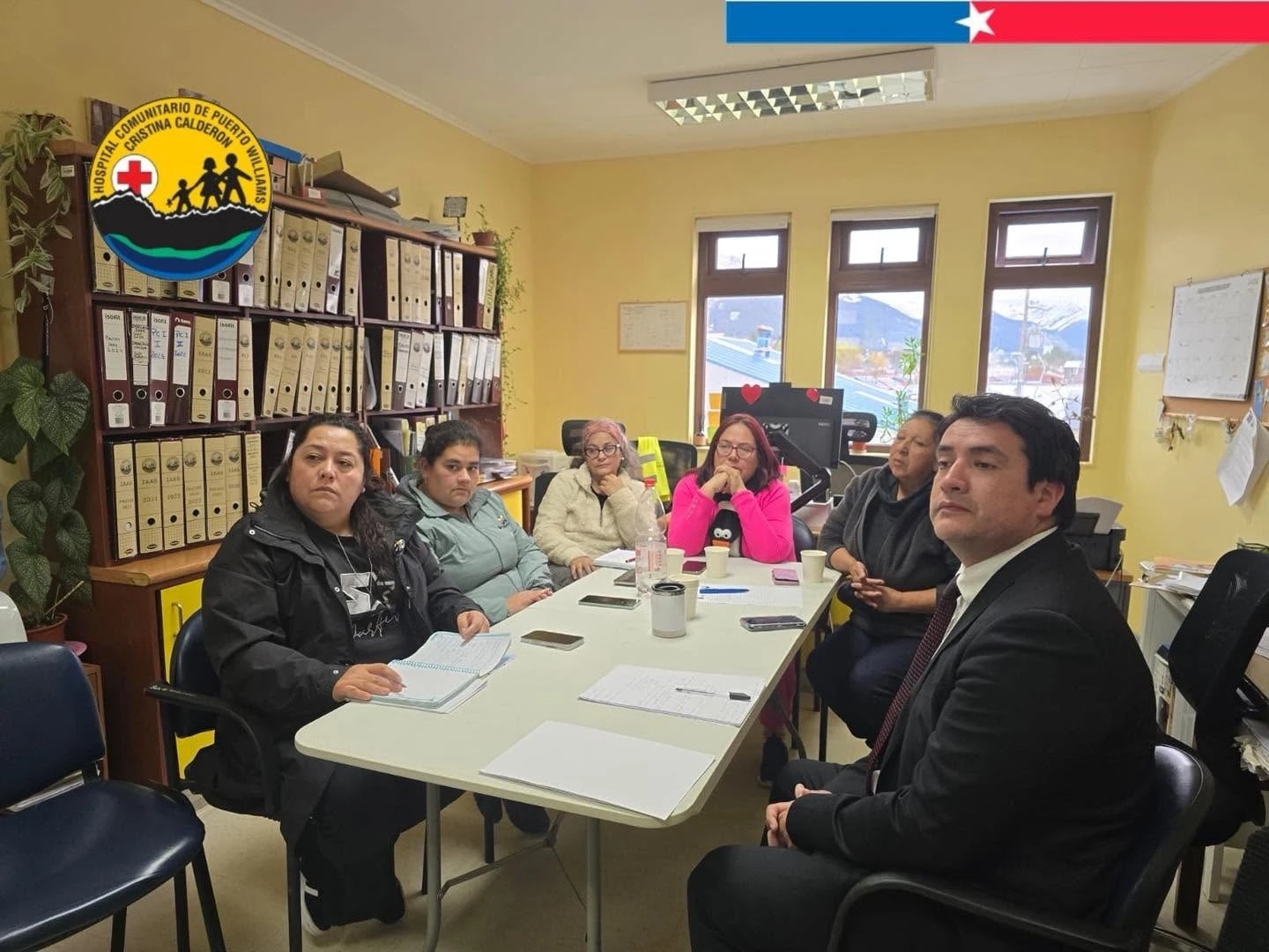 Hospital Comunitario Cristina Calderón destaca la labor de dirigentes sociales en Puerto Williams.