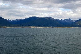 Mujer rescatada de incendio en Puerto Williams abandonó la Uci