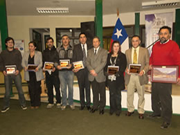 Homenaje a trabajadores de Puerto Williams