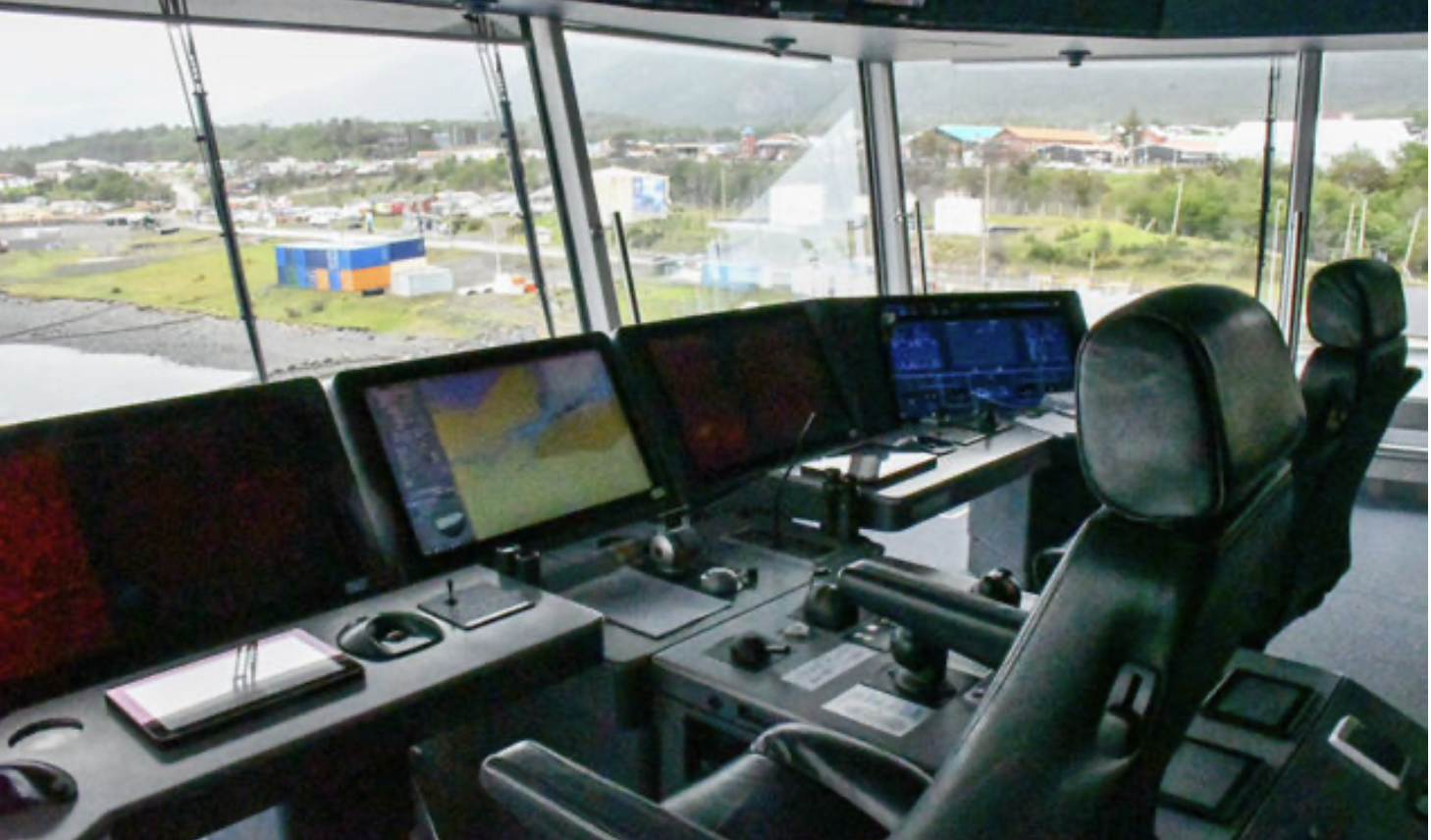 Refuerzan fiscalización de naves extranjeras ante aumento de cruceros en Puerto Williams