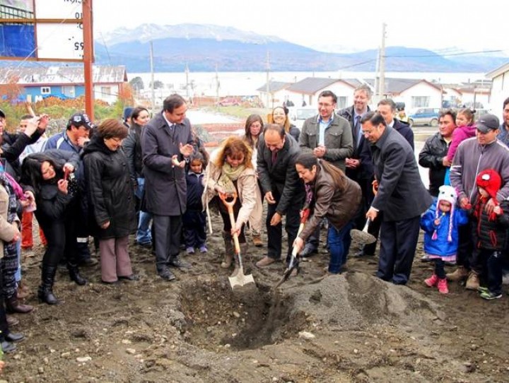 Iniciaron las obras de nuevo conjunto habitacional para 41 familias de Puerto Williams
