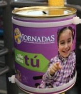Usuaria destacó la atención del Club de Leones y llamó a colaborar con