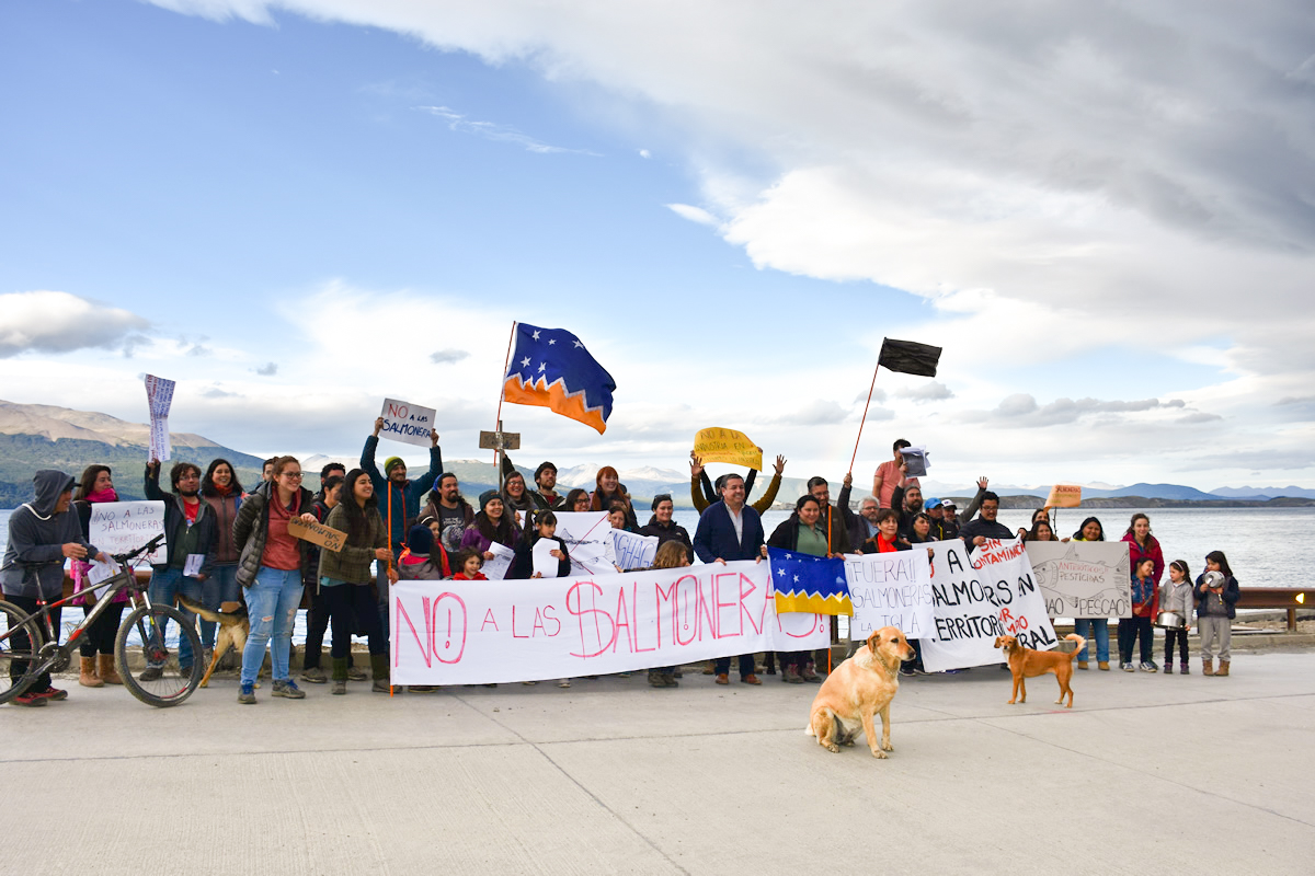 ALCALDE DE CABO DE HORNOS ENTREGA RESPALDO A DEMANDAS DEL PUEBLO YAGÁN, ORGANIZACIONES COMUNITARIAS Y VECINOS DE PUERTO WILLIAMS POR INMINENTE LLEGADA DE SALMONERAS AL CANAL BEAGLE