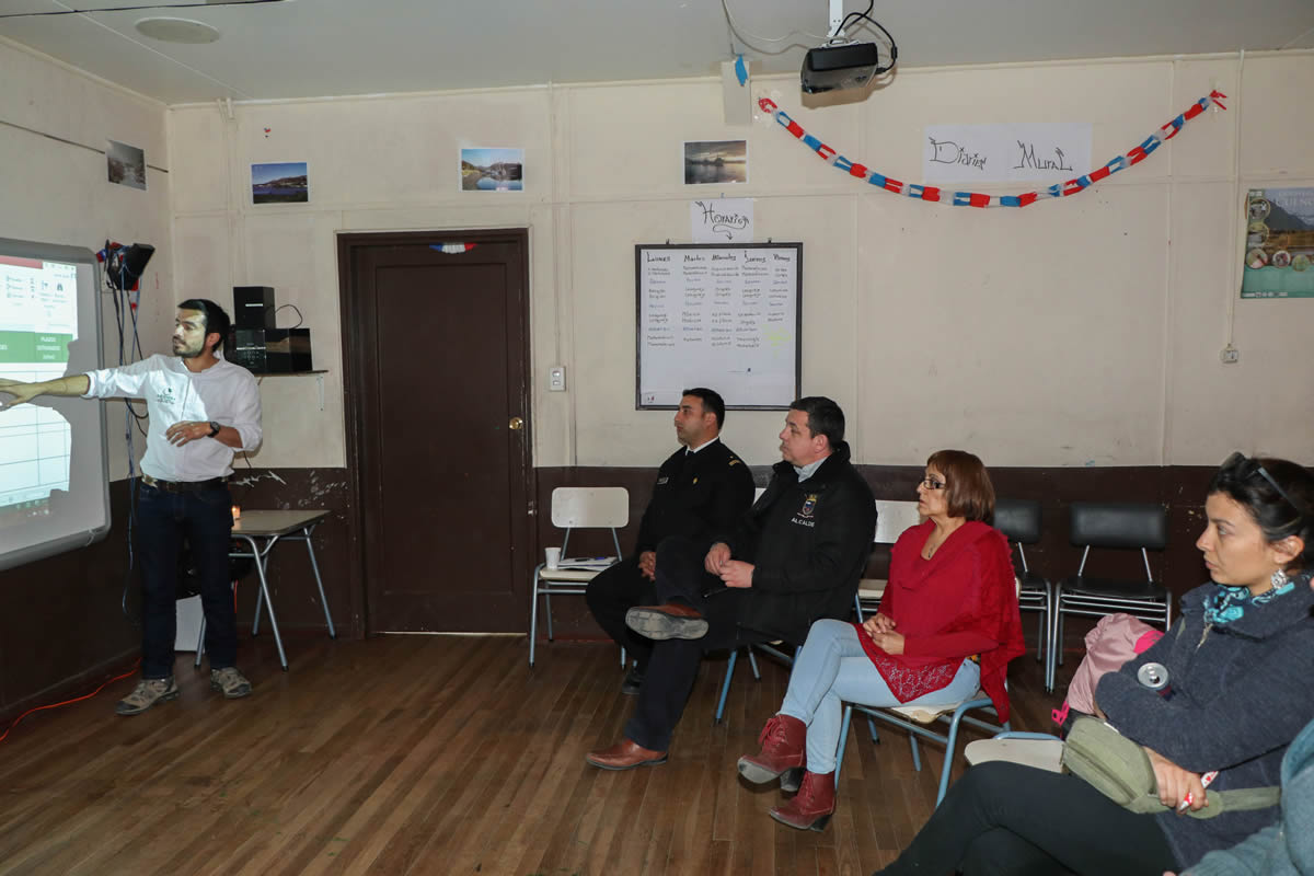 CONTINÚAN DESARROLLÁNDOSE INSTANCIAS DE PARTICIPACIÓN QUE APUNTAN A CONVERTIR A CABO DE HORNOS EN ZONA DE INTERÉS TURÍSTICO
