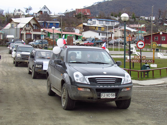 Gran Apoyo incondicional recibe  Profesora Maria Anguita a su llegada a Puerto williams.