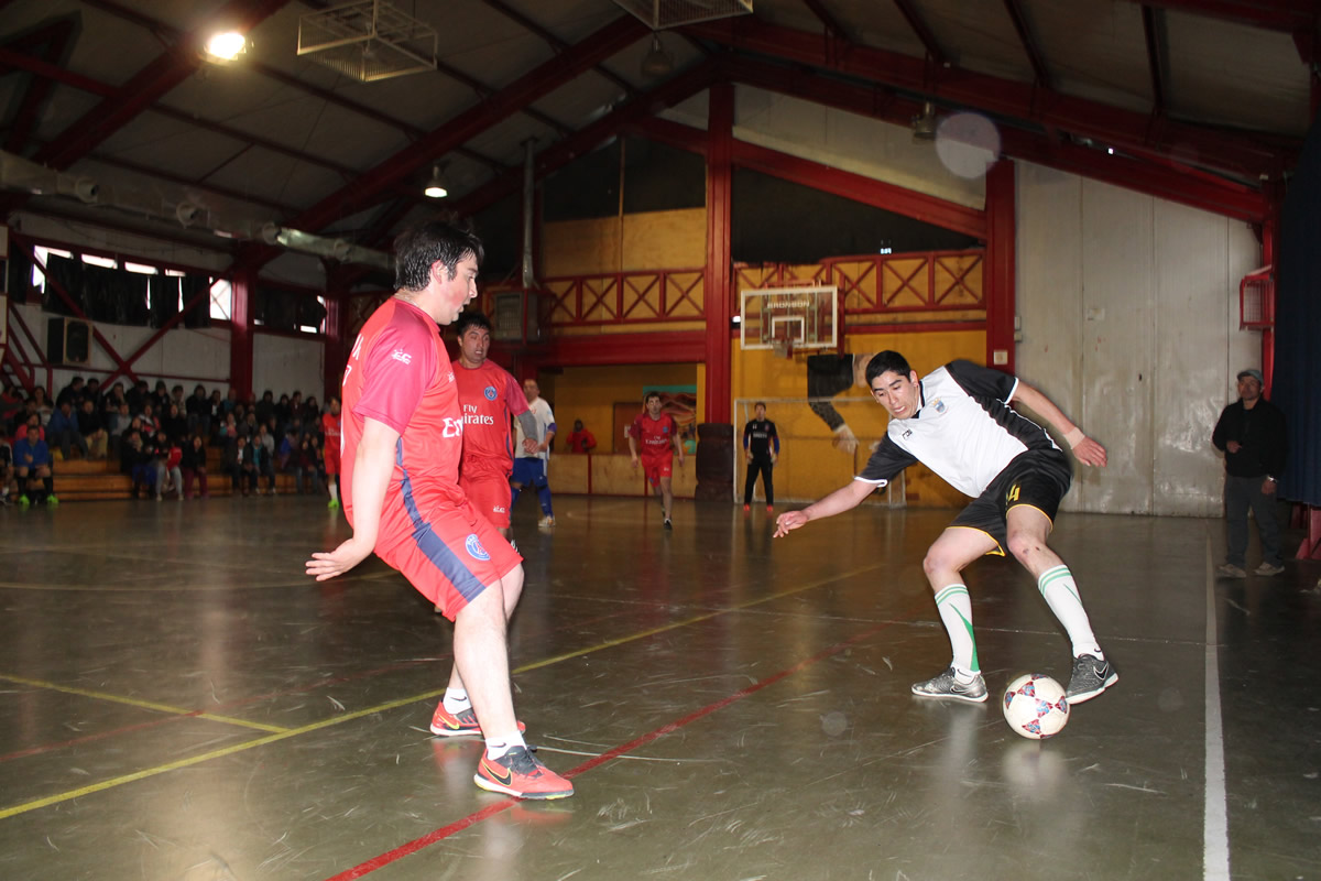 AFINAN DETALLES PARA CONTINUAR CON TORNEOS Y CAMPEONATOS DEPORTIVOS MUNICIPALES