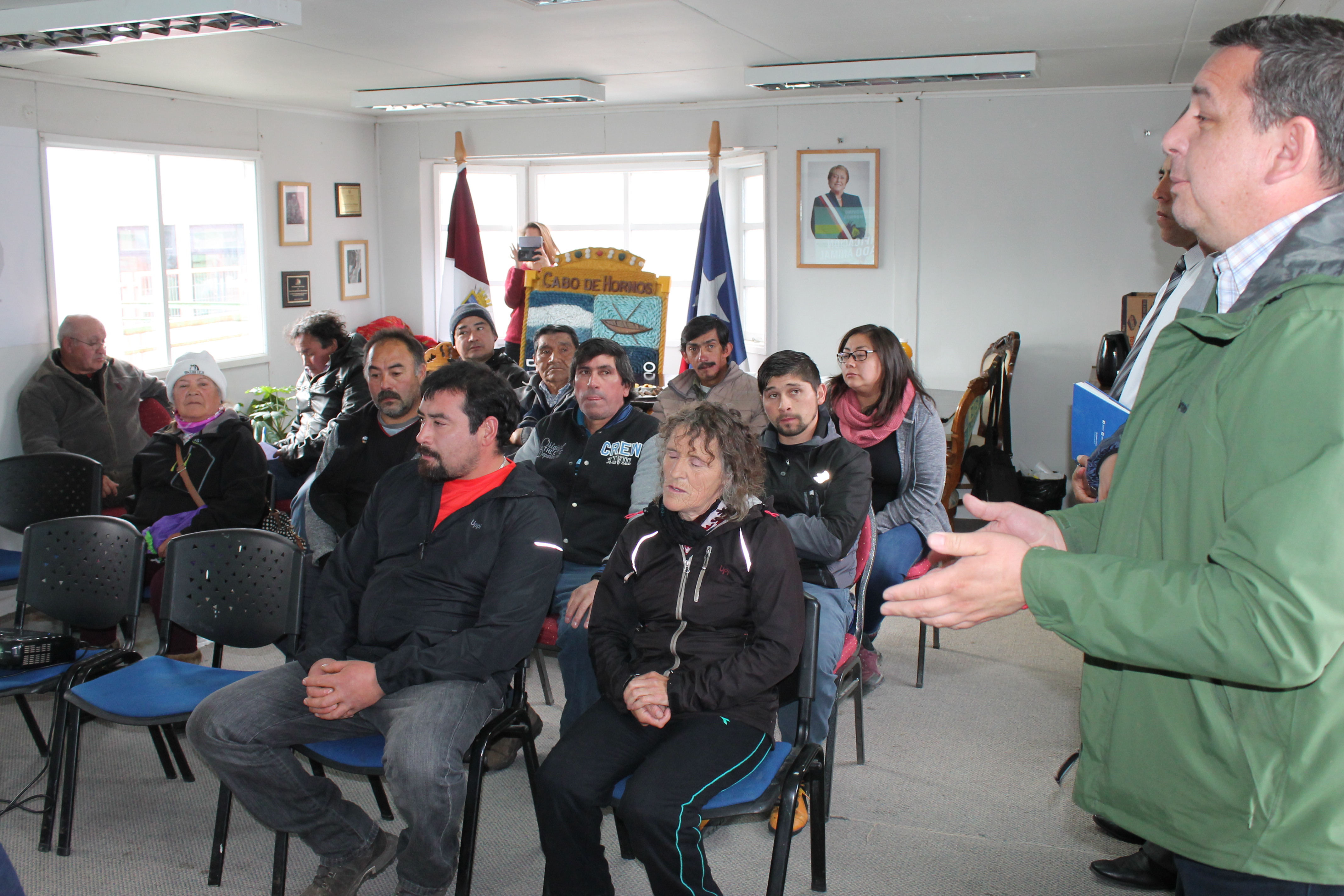 MUNICIPIO DE CABO DE HORNOS, PRODESAL DE INDAP Y SERVICIO AGRICOLA Y GANADERO (SAG) DAN A CONOCER PLAN QUE BENEFICIARÁ A LOS GANADEROS MAS AUSTRALES DEL MUNDO