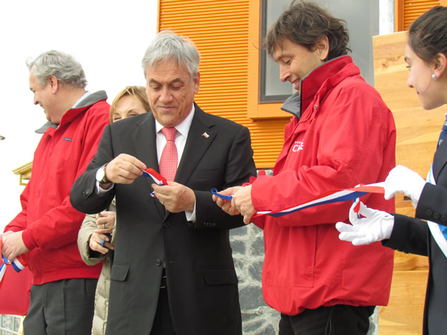 Presidente Sebastián Piñera inauguró terminal portuario en Puerto Williams