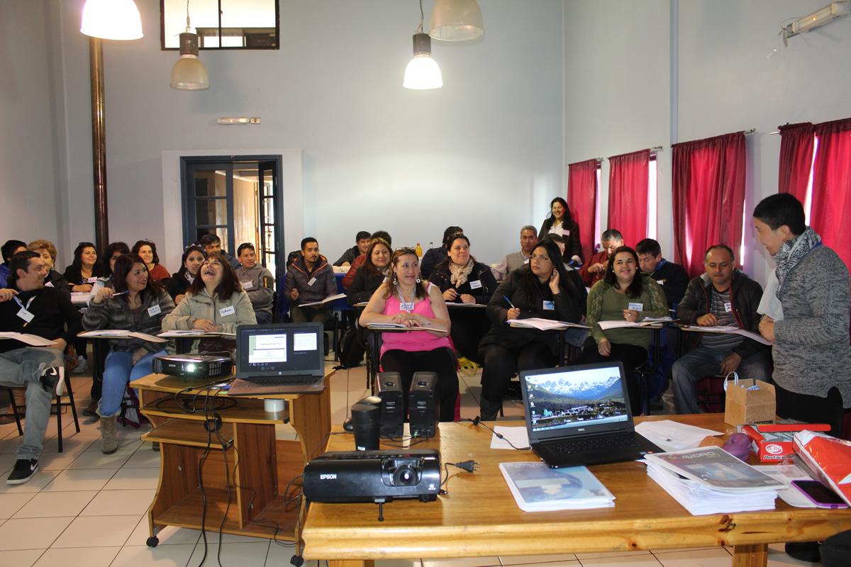 CON CAPACITACIONES SE DIO COMIENZO A LA ACTIVIDAD ESCOLAR EN PUERTO WILLIAMS