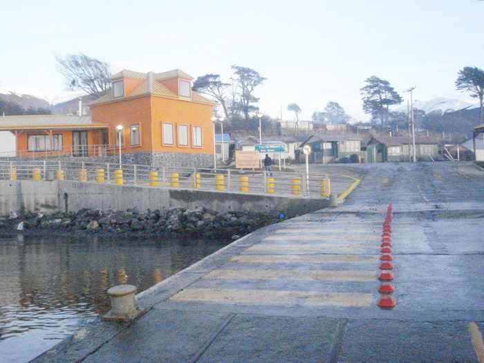 En etapa de recepción provisoria se encuentra el terminal de conectividad marítima de Puerto Williams, que entraría en funciones en agosto.