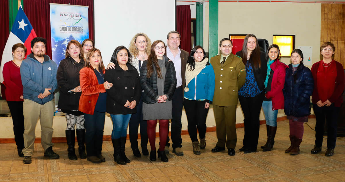 SENADIS TRASPASA RECURSOS AL MUNICIPIO DE CABO DE HORNOS PARA MATERIALIZAR ESTRATEGIA DE DESARROLLO LOCAL INCLUSIVO