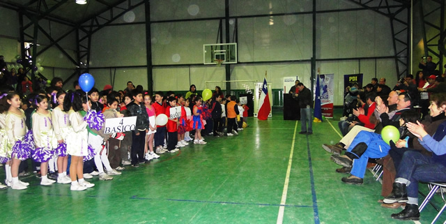 ¡Puerto Williams es de los niños!