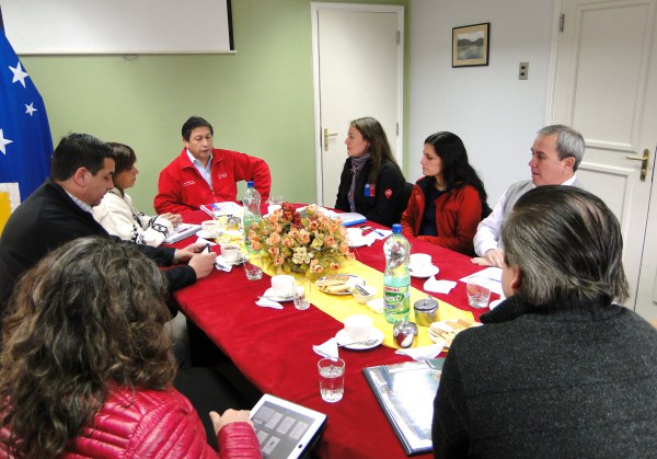 Directora regional de Sernatur sostuvo encuentro con representantes del sector en Puerto Williams