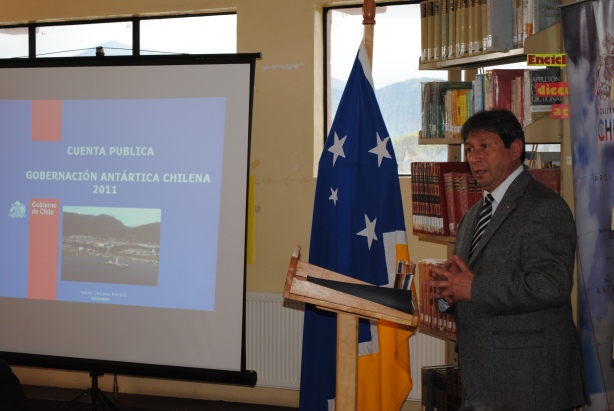 Provincia Antártica Chilena: Gobernador presenta Cuenta Pública 2011