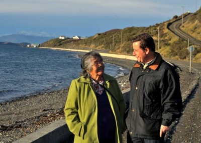 Entregan beneficios a la última hablante de la lengua Yagán en Puerto Williams