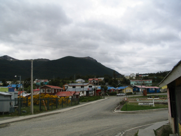 Puerto Williams y la amenaza de perder el título de “puerta de entrada” a la Antártica