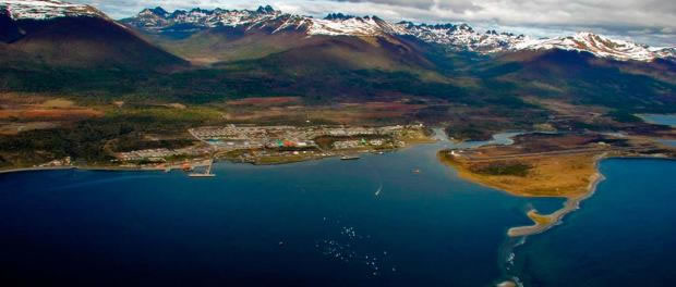 Regata Piloto Pardo: competencia náutica internacional en el escenario más austral y asombroso del mundo