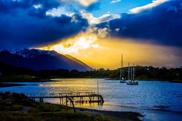 Postulan a Puerto Williams como Zona de Interés Turístico