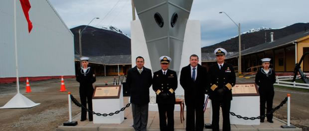 Inauguran réplica de la proa de la escampavía Yelcho En Puerto Williams